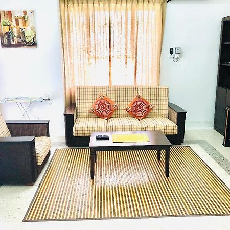 Kerteh Apartment מראה חיצוני תמונה